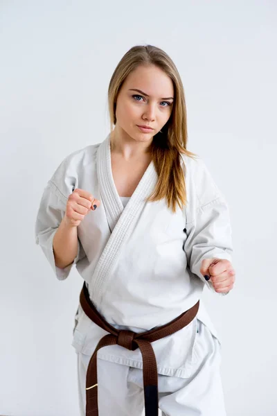 Karate ragazza formazione — Foto Stock