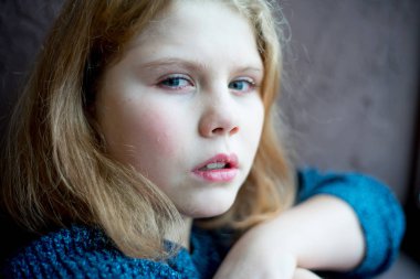 Çocuk istismarı ev