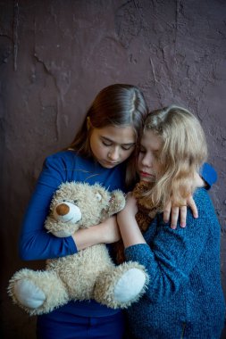 Çocuk istismarı ev