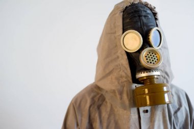 Gaz maskeleri insanlarda