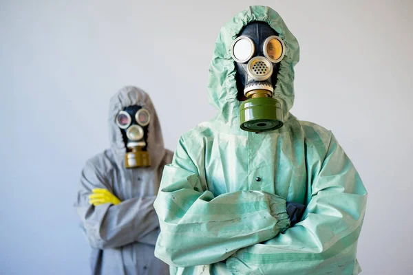 Gaz maskeleri insanlarda — Stok fotoğraf