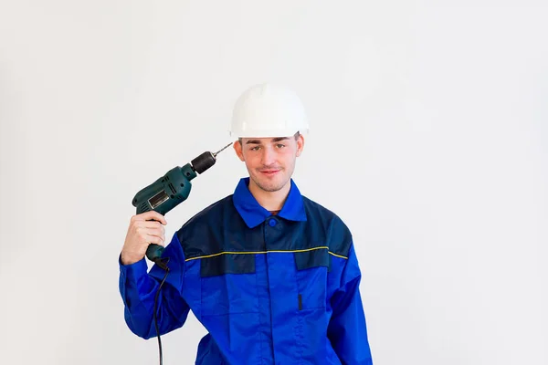 Manliga arbetstagare i hardhat — Stockfoto