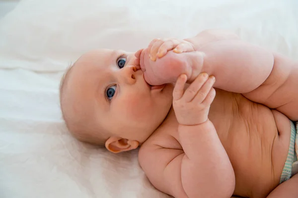 Newborn infant baby — Stock Photo, Image