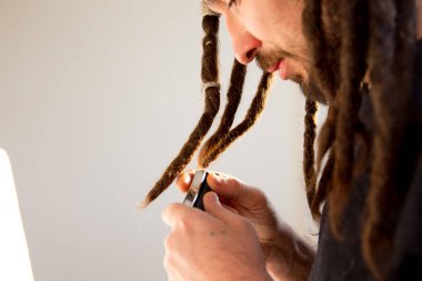 çıkmak yasaktır kavramı