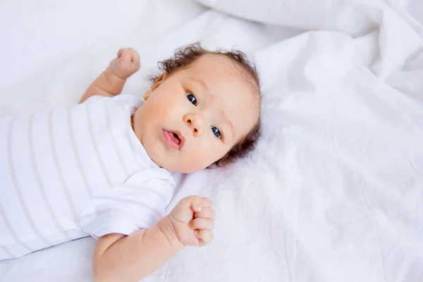 Nyfödda spädbarn baby — Stockfoto