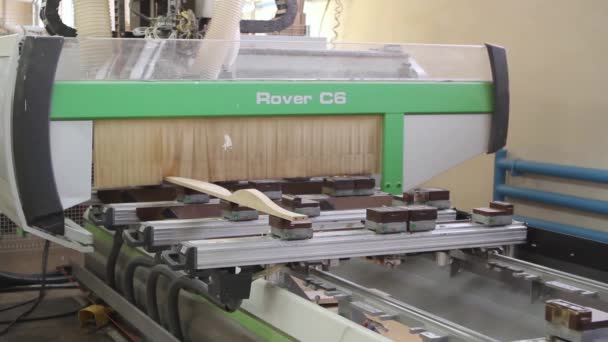 Belarus, Molodechno, april 2017: modern woodworking machine with CNC at the woodworking and furniture plant — Stock Video