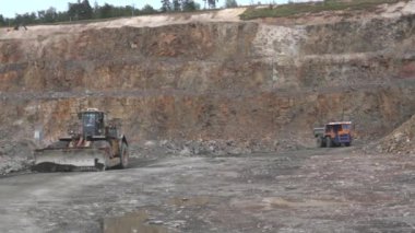 Beyaz Rusya, Mikhashevichy: Haziran, 2016: ağır kamyon Belaz taş ocağı incelemesi granit dışına taşımak