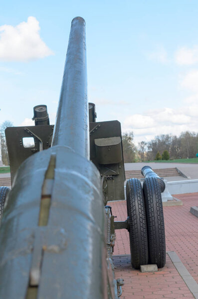 Barrel of artillery weapons