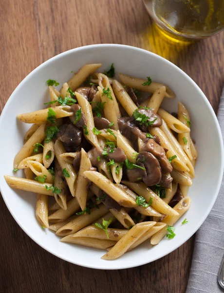 Pasta con sugo di funghi — Foto Stock