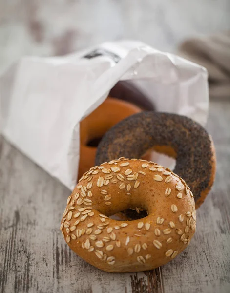 Blandade bagels — Stockfoto