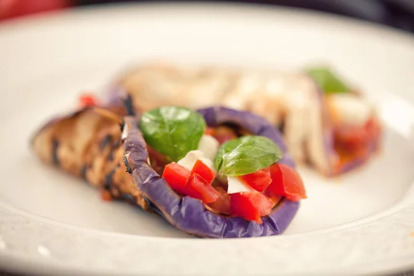 Aubergines Parmigiana Een Bord — Stockfoto