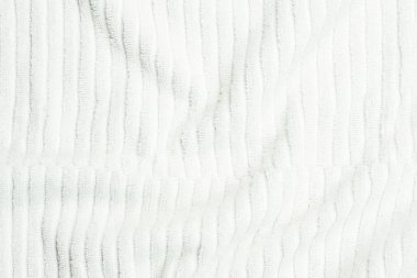 Beyaz dalgalı halı 