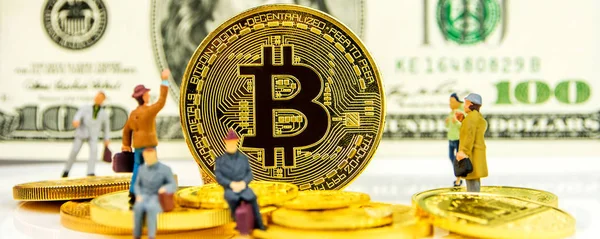Κρυπτό νομίσματα, το bitcoin είναι ειδικά η δυνατότητα να γίνουν πλούσιοι — Φωτογραφία Αρχείου