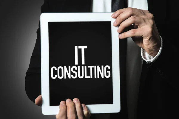 Tablet met inscriptie het Consulting — Stockfoto