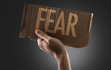 el karton işareti ile tutarak