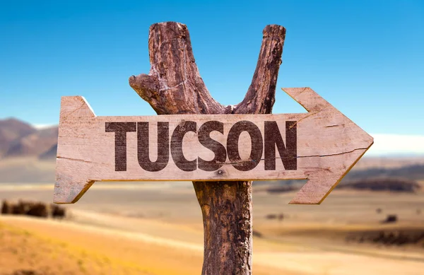 Tucson wooden signpost — Stock Photo, Image