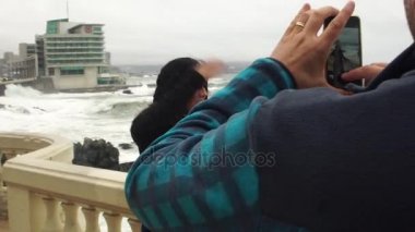Bir genç kızın fotoğrafı çekmek