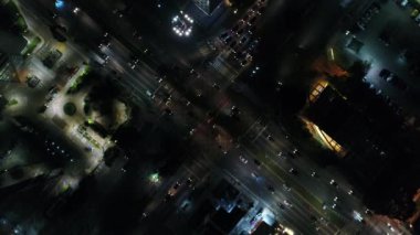Kavşak Caddesi'nin Üstten Görünüm