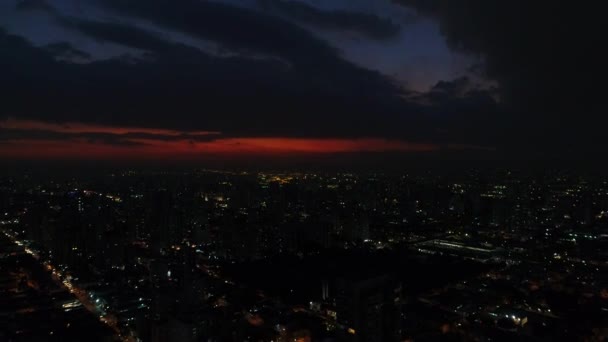 Puesta de sol sobre Big City — Vídeos de Stock