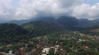 Pauba Sao Sebastiao, Brezilya için havadan görünümü