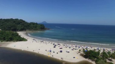 Barra havadan görünümü yapmak Una Beach, Sao Paulo, Brezilya