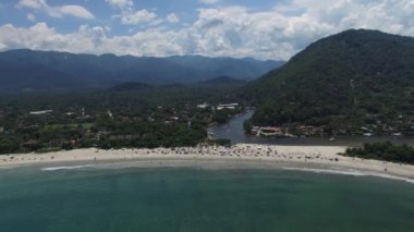 Barra havadan görünümü yapmak Una Beach, Sao Paulo, Brezilya