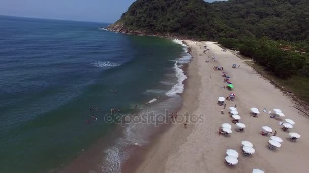 Luchtfoto uitzicht van Praia da Jureia, Sao Sebastiao, Sao Paulo, Brazilië — Stockvideo
