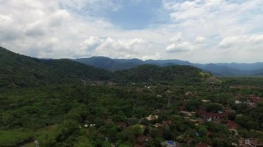 Barra havadan görünümü yapmak Sahy, Sao Sebastiao, Sao Paulo, Brezilya