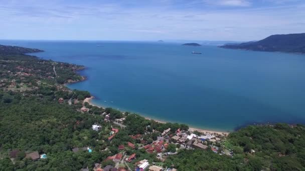 Vue Aérienne De Praia do Curral (Plage Courante) à Ilhabela, Sao Paulo, Brésil 