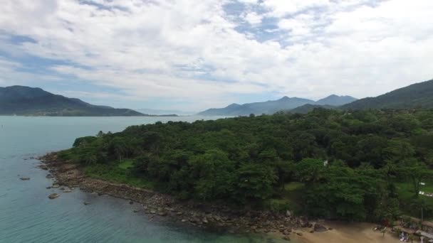 Luftaufnahme von in ilhabela, sao paulo, Brasilien — Stockvideo