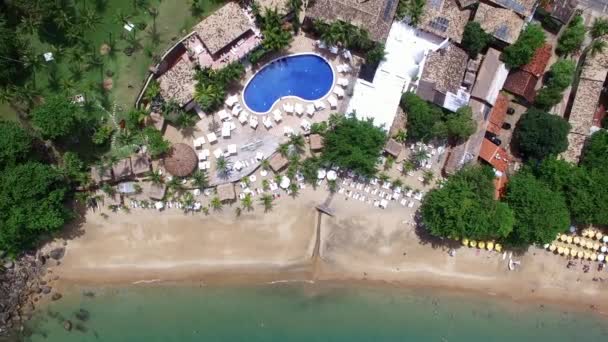 Top View of Praia do Curral em Ilhabela, São Paulo, Brasil — Vídeo de Stock