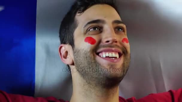 チリの国旗を祝ってチリの男 — ストック動画