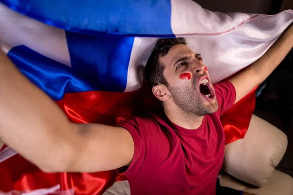 Chileno celebrando con bandera de Chile —  Fotos de Stock