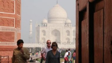 Agra, Hindistan - Kasım 2016 yaklaşık: Taj Mahal Agra, Uttar Pradesh, Hindistan