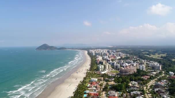 Riviera Sao Lourenco Beach Sao Paulo, Brezilya için havadan görünümü — Stok video