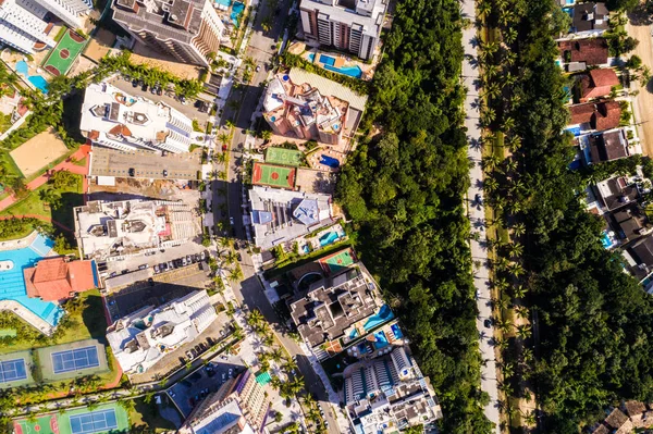 Çok Modern uzun binaların Üstten Görünüm