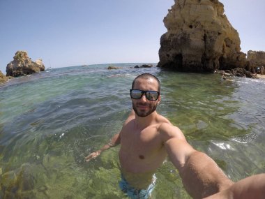 Algarve, Portekiz bir plaj selfie