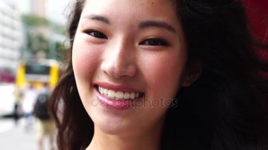 Retrato de joven asiática