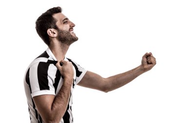 Beyaz arka plan üzerinde kutluyor futbol fan