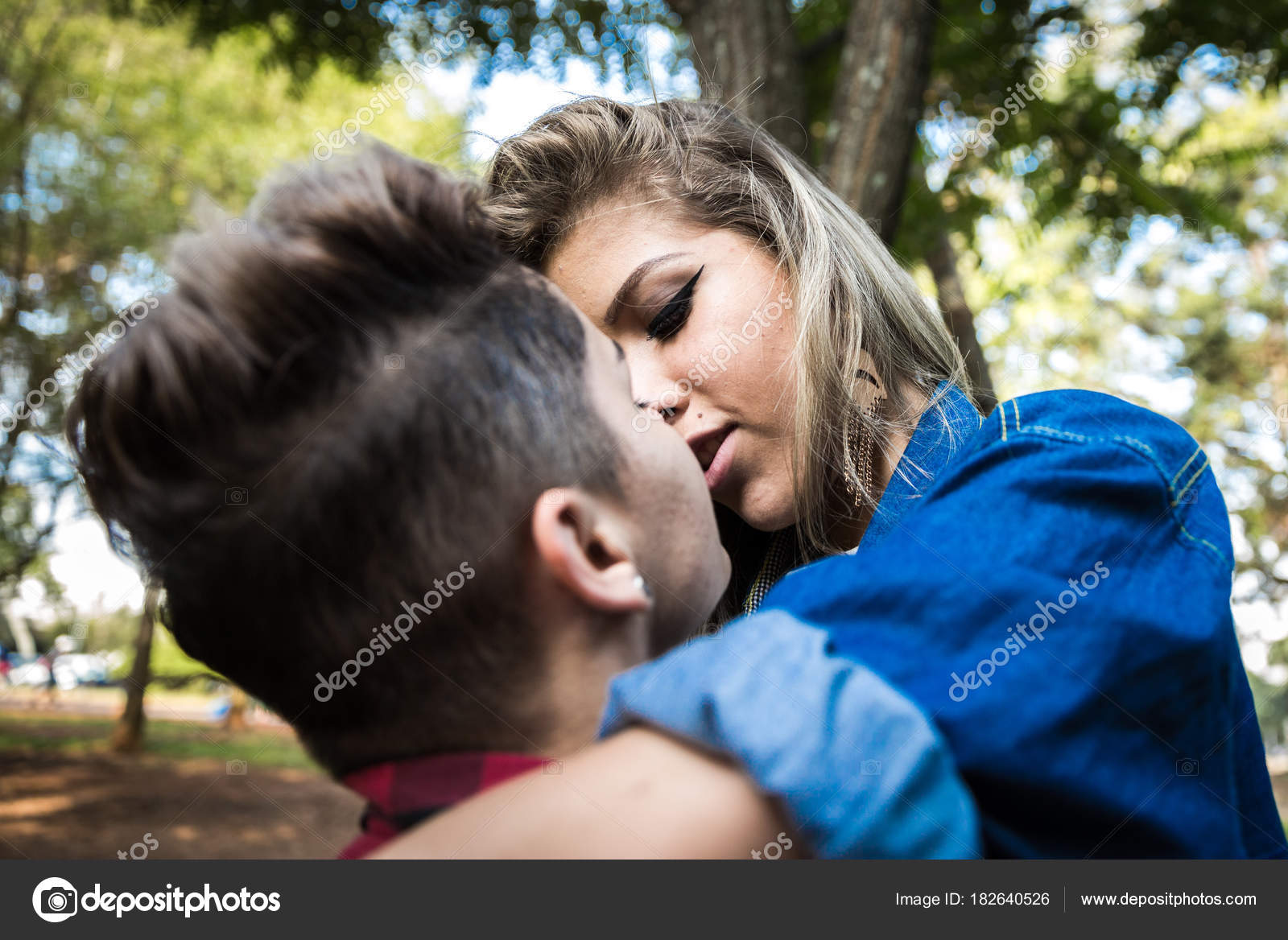 Land - Gag Scene Pleasure tears of