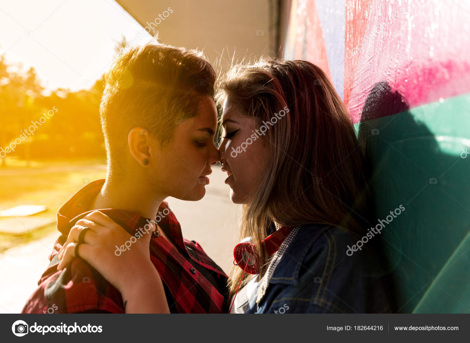 besandose de foto lesbianas Nude milfs porno movies