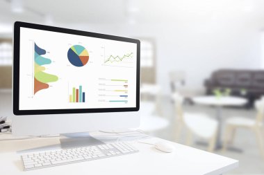Modern bilgisayar klavye ve fare üstünde karşı ekranda grafikler ve grafik gösteren beyaz tablo ile..... .background, analiz iş, istatistik kavram.