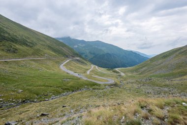 Karpat Dağları savaş yol transfagarasan için göster