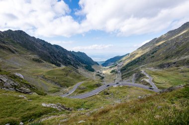 Karpat Dağları savaş yol transfagarasan için göster
