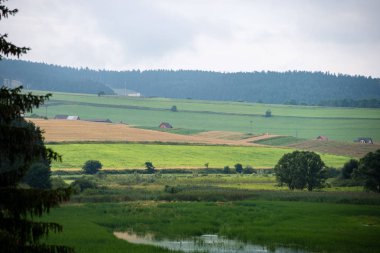 Karpatlar görünümünde renkli kırsal