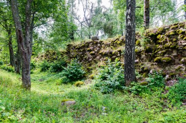 uzaklardan eski kale görünümü