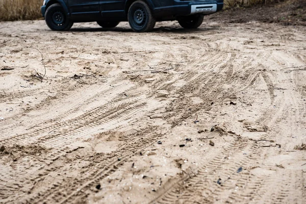 Offroad azonosítatlan jármű közben a sivatagi szafari — Stock Fotó