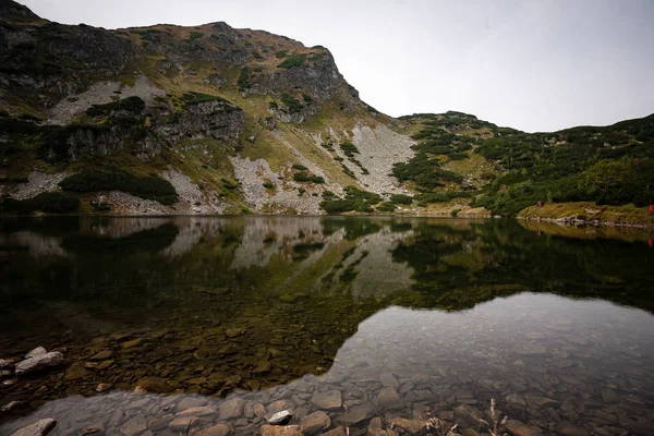 Montañas de los Cárpatos eslovacos en otoño — Foto de Stock