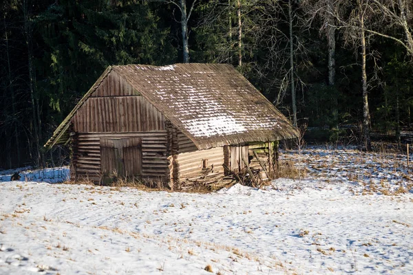 Fryst landsbygden scen i vinter — Stockfoto