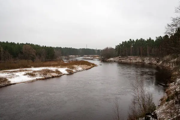 Fagyasztott vidéki táj télen — Stock Fotó